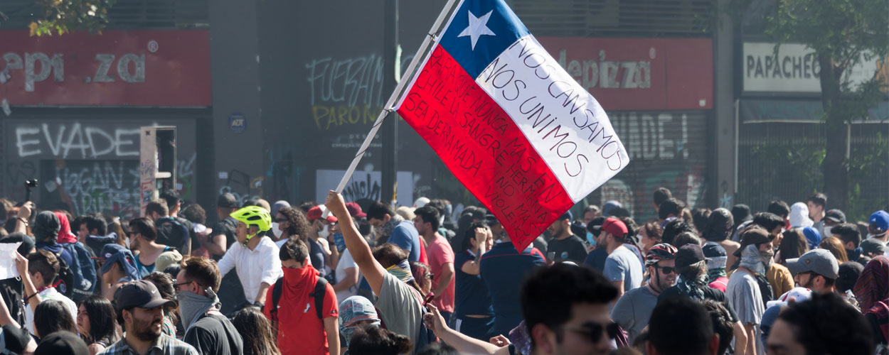 Protestors Plaza Baquedano, Santiago, Chile, 22 October 2019. Photograph by Carlos Figueroa.